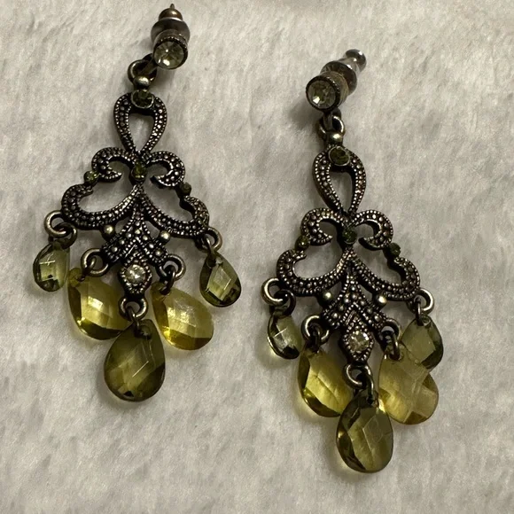 1928 Co. Green Chandelier Earrings - Picture 6 of 7